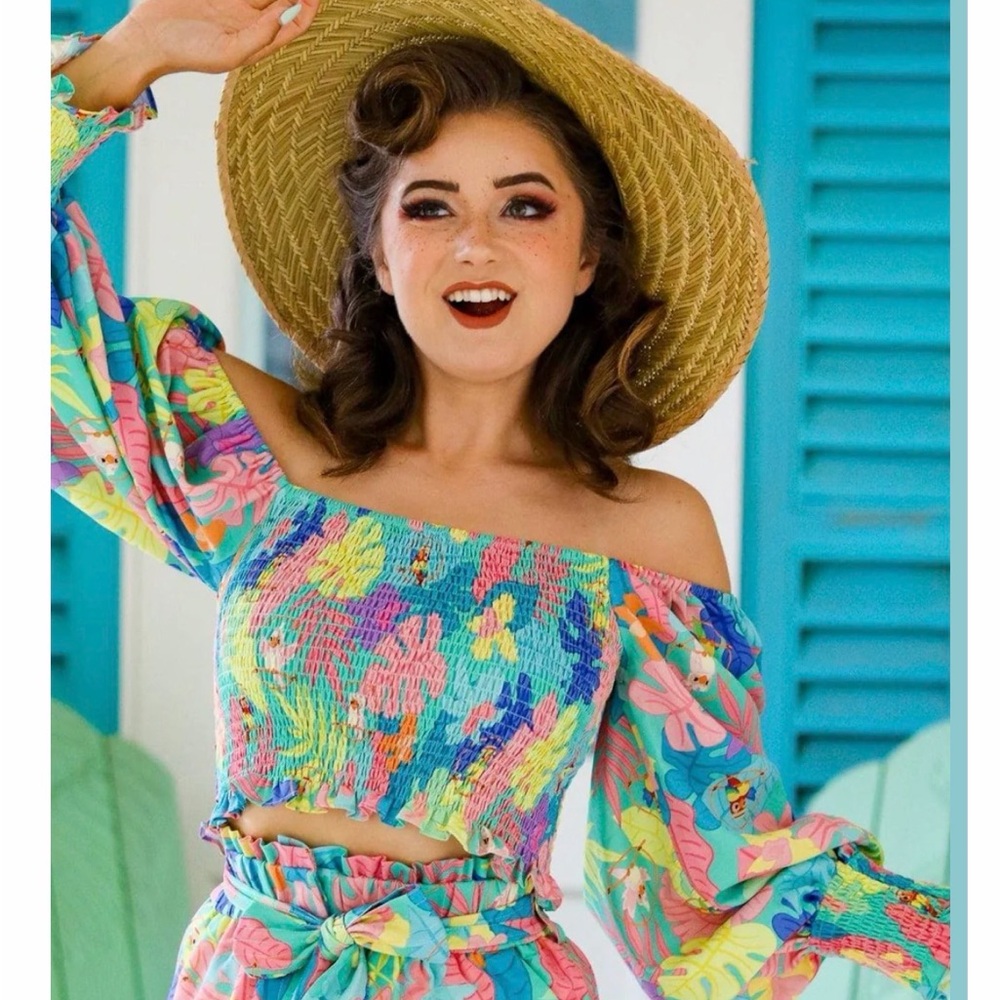 Tiki Room Off-Shoulder Women's Top